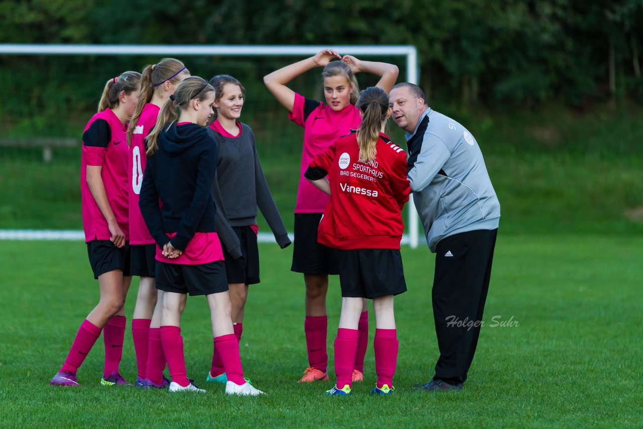 Bild 196 - B-Juniorinnen TSV Gnutz o.W. - SV Wahlstedt : Ergebnis: 1:1